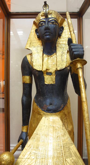 ph. tutankhamen ka statue2